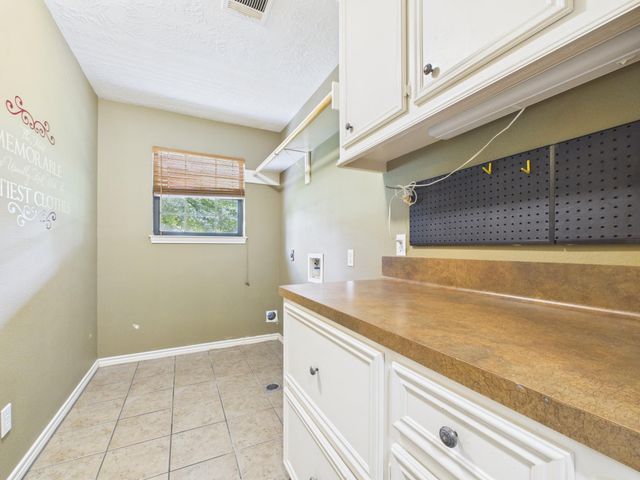 260 W West Ridge Drive, Coldspring, TX 77331