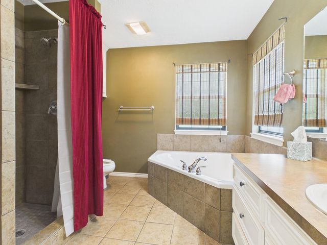 260 W West Ridge Drive, Coldspring, TX 77331