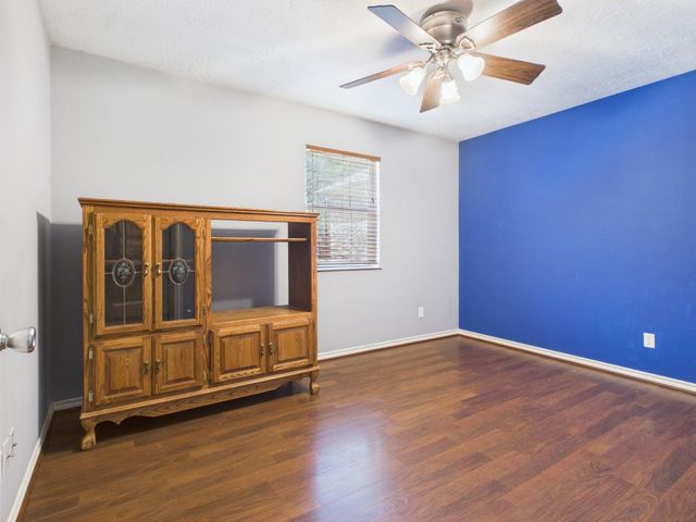 260 W West Ridge Drive, Coldspring, TX 77331