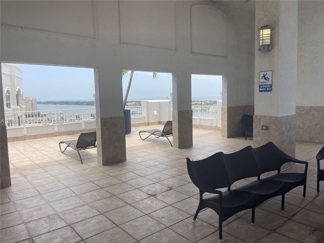 255 Evernia Street 616, West Palm Beach, FL 33401