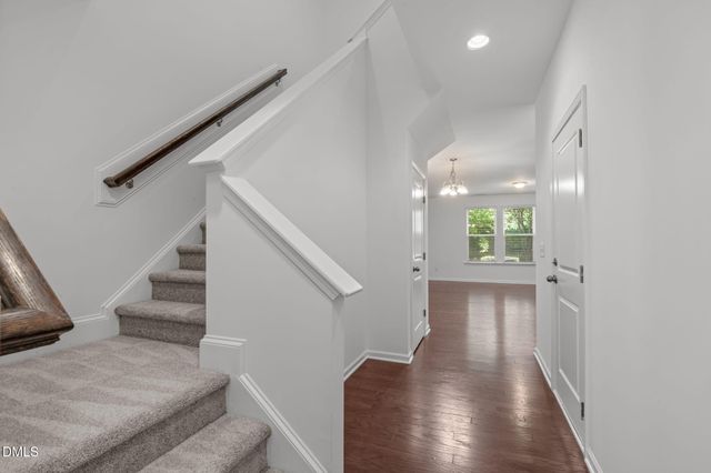 102 Ransomwood Drive, Apex, NC 27539