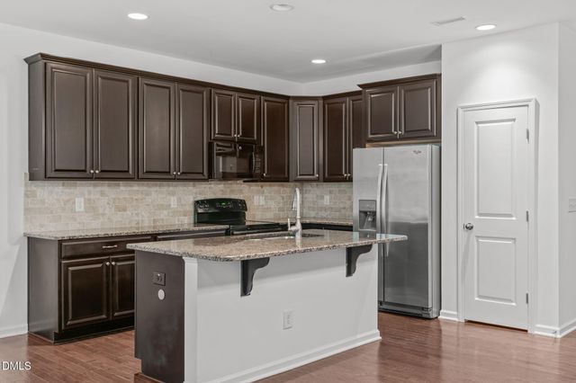 102 Ransomwood Drive, Apex, NC 27539
