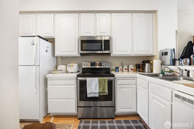 1 Crescent Way 1311, San Francisco, CA 94134