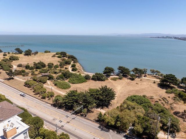 1 Crescent Way 1311, San Francisco, CA 94134