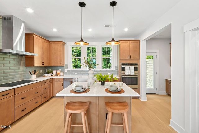 2035 Trident Maple Lane, Chapel Hill, NC 27517