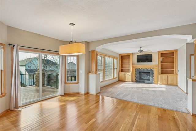 15148 Beechwood Avenue, Clive, IA 50325