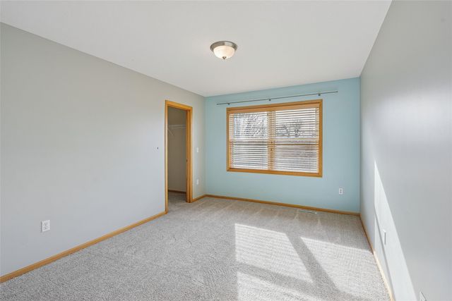 15148 Beechwood Avenue, Clive, IA 50325