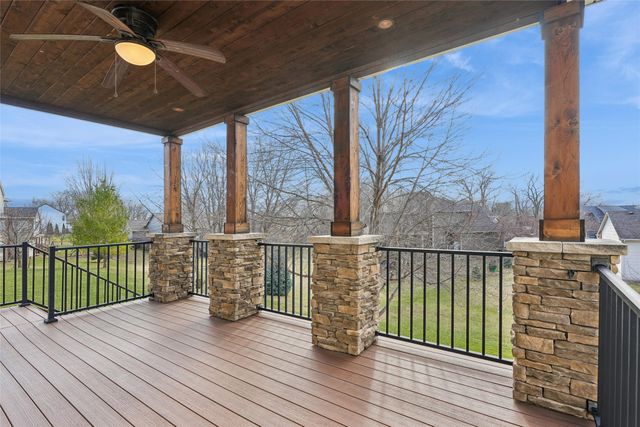 15148 Beechwood Avenue, Clive, IA 50325