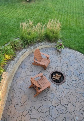 15148 Beechwood Avenue, Clive, IA 50325