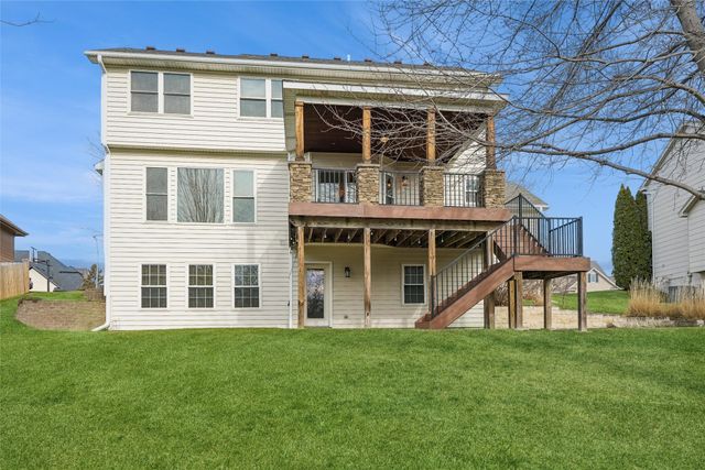 15148 Beechwood Avenue, Clive, IA 50325