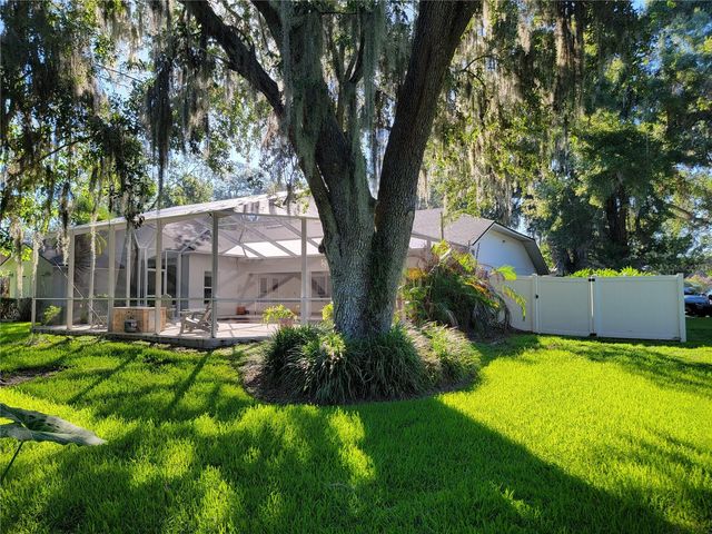 1474 LONGOAK DRIVE S, Lakeland, FL 33811