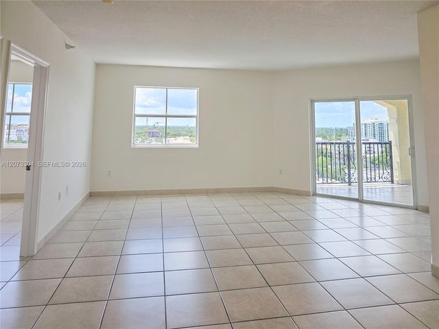 1627 SW 37th Avenue 803, Miami, FL 33145