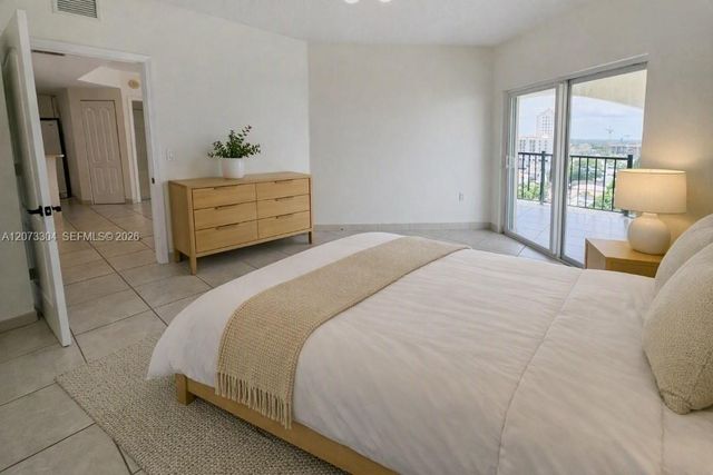 1627 SW 37th Avenue 803, Miami, FL 33145