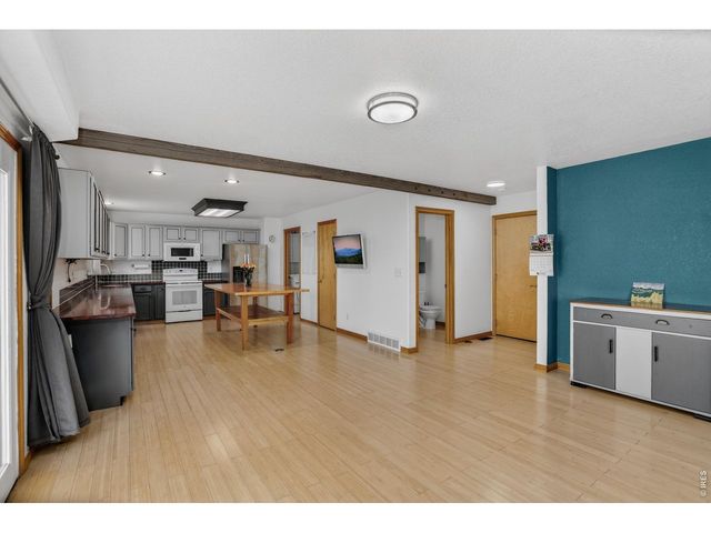 145 Falcon Cir, Mead, CO 80542