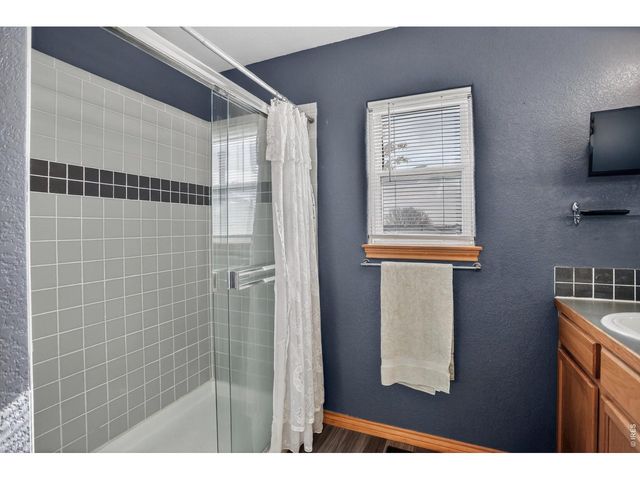 145 Falcon Cir, Mead, CO 80542