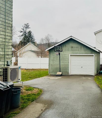 25 Pine Street, Port Jervis, NY 12771