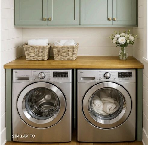 8435 Longmeadow Lane, West Des Moines, IA 50266