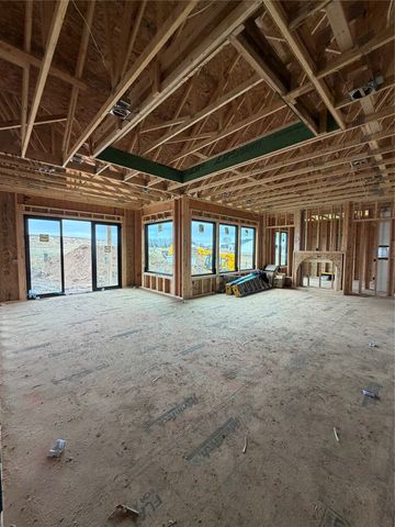 8435 Longmeadow Lane, West Des Moines, IA 50266