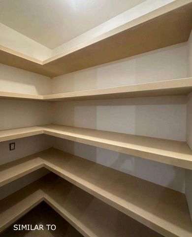 8435 Longmeadow Lane, West Des Moines, IA 50266