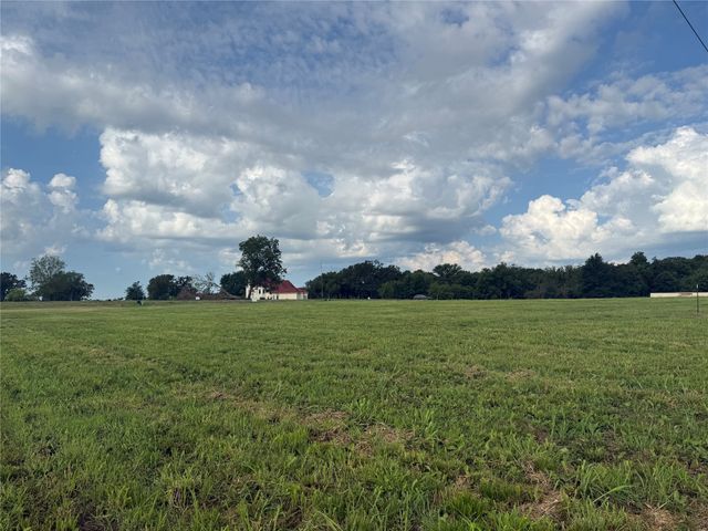 235 Wildflower Way, Dodd City, TX 75438