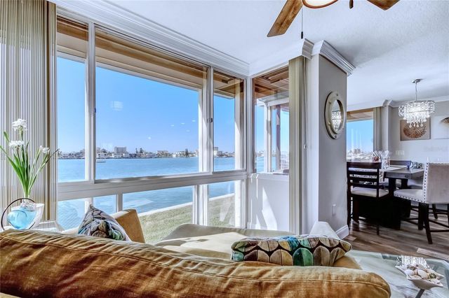 644 ISLAND WAY 101, Clearwater Beach, FL 33767