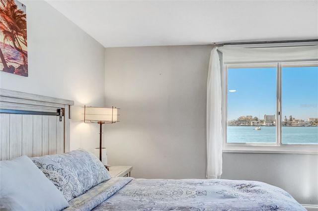 644 ISLAND WAY 101, Clearwater Beach, FL 33767