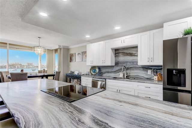 644 ISLAND WAY 101, Clearwater Beach, FL 33767