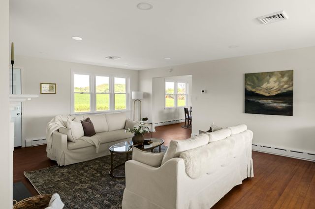 725 MARTICVILLE RD, Pequea, PA 17565
