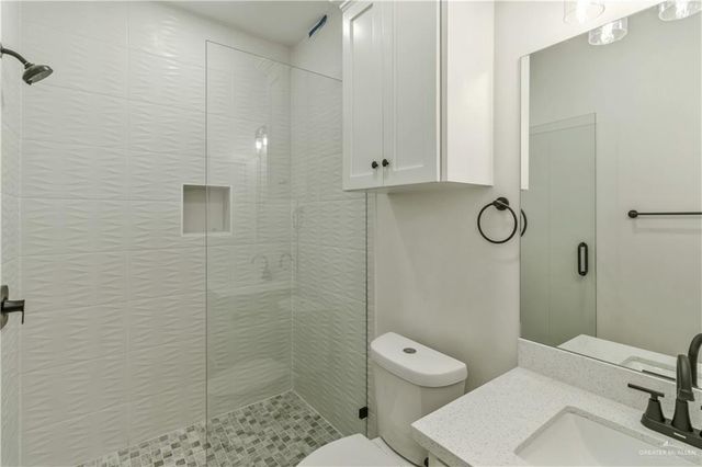 215 S 17th Street, Donna, TX 78537