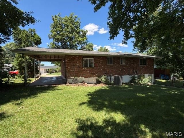 3006 Rodapa Drive, Mehlville, MO 63125