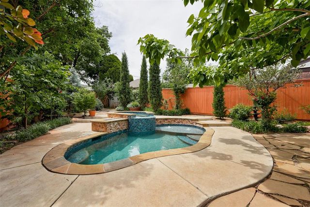 412 NW 35th Street, Oklahoma City, OK 73118