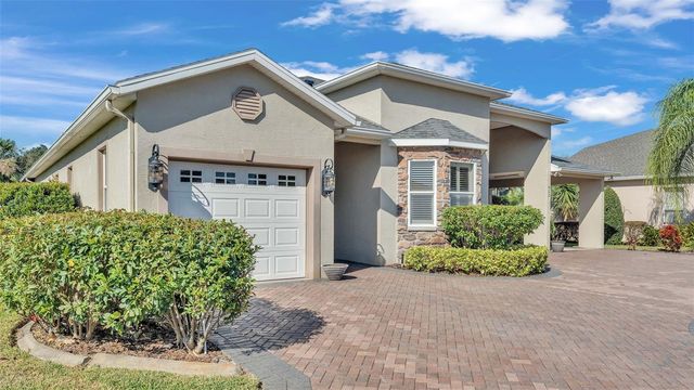 402 CRUISERS DRIVE, Polk City, FL 33868