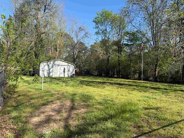 813 Eaton St, Corning, AR 72422