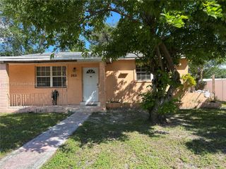 2611 SW 62nd Ave Rear, Miramar, FL 33023