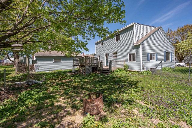 1139 BADGER STREET, Green Bay, WI 54303
