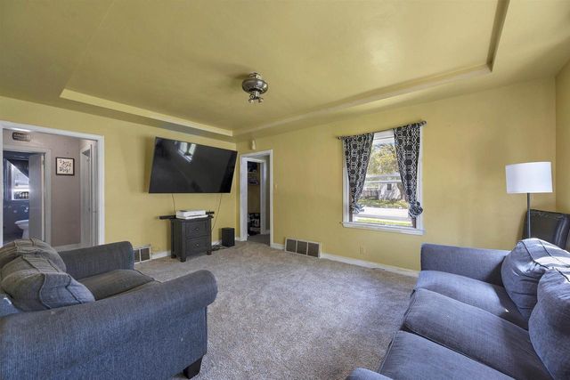 1139 BADGER STREET, Green Bay, WI 54303