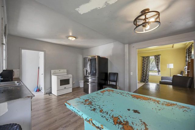 1139 BADGER STREET, Green Bay, WI 54303