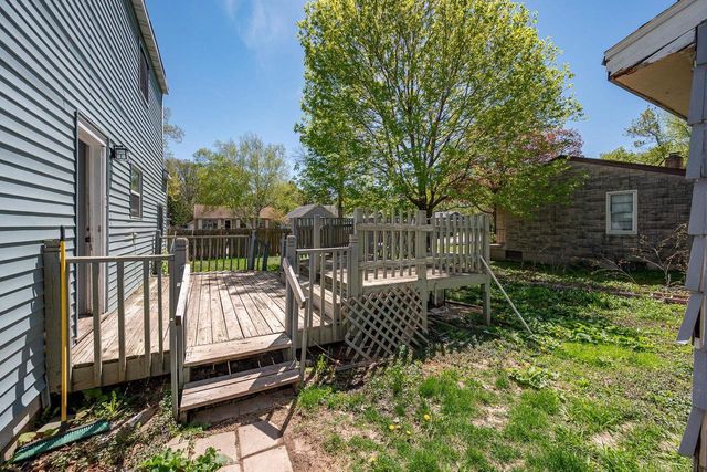 1139 BADGER STREET, Green Bay, WI 54303