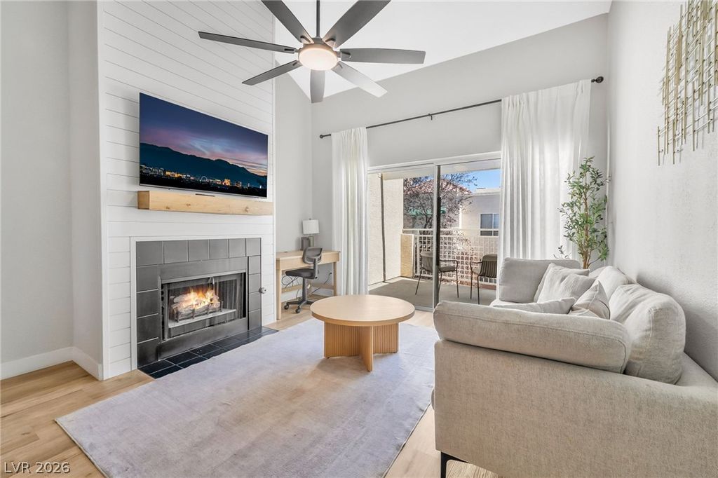 5000 Red Rock Street 207, Las Vegas, NV 89118 — exterior