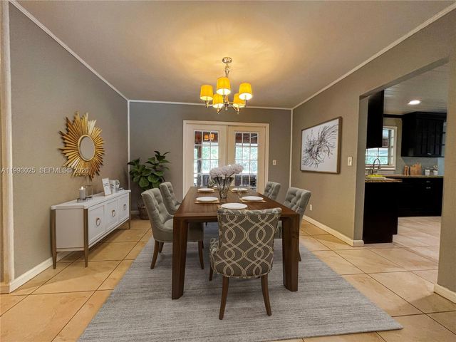 13587 N 77th Pl N, Unincorporated Palm Beach County, FL 33412
