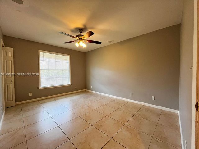 13587 N 77th Pl N, Unincorporated Palm Beach County, FL 33412