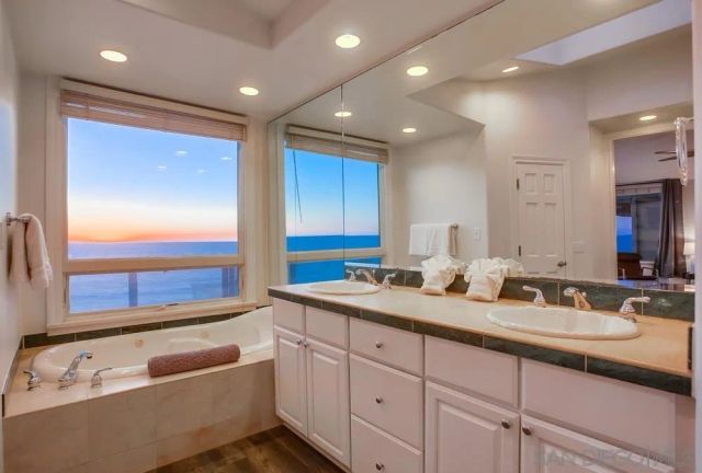 510 Neptune, Encinitas, CA 92024