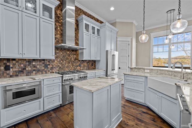 104 Hunter Hill Circle, Six Mile, SC 29682