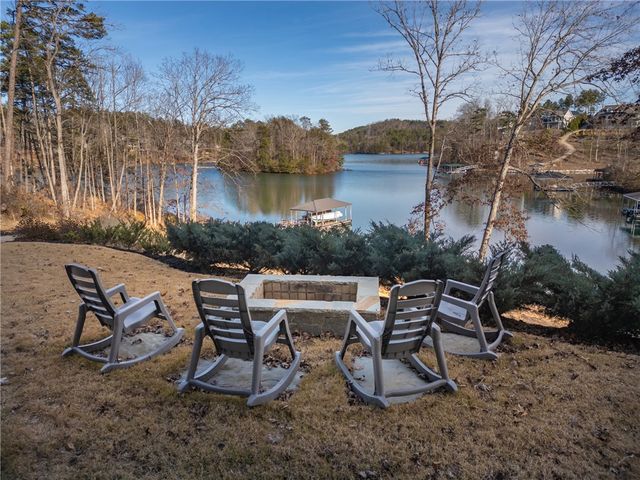 104 Hunter Hill Circle, Six Mile, SC 29682