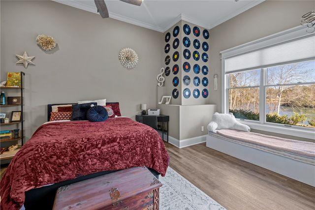 104 Hunter Hill Circle, Six Mile, SC 29682