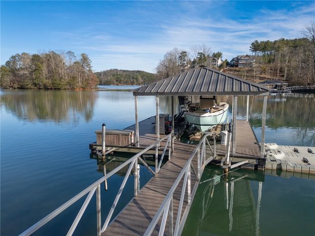 104 Hunter Hill Circle, Six Mile, SC 29682