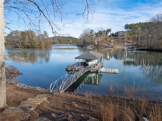 104 Hunter Hill Circle, Six Mile, SC 29682