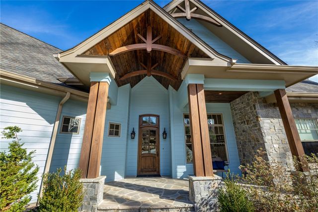 104 Hunter Hill Circle, Six Mile, SC 29682