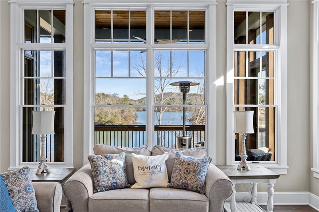 104 Hunter Hill Circle, Six Mile, SC 29682