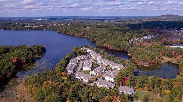 14 Iris Ct 14, Canton, MA 02021